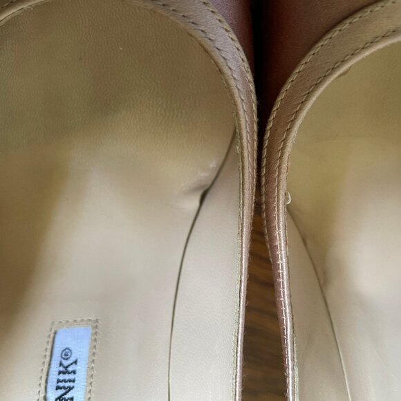 Manolo Blahnik BB Satin Dusky Pink and Champagne Pumps, Size 40EU - Picture 15 of 16